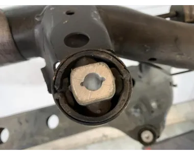 Berceau arriere BMW SERIE 1 E87 PHASE 2 Diesel