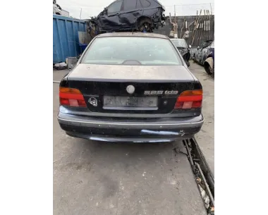Vitre arriere gauche BMW SERIE 5 E39 PHASE 1 Diesel