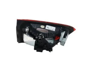 Feu arriere secondaire droit (feux) BMW X1 F48 PHASE 1  2