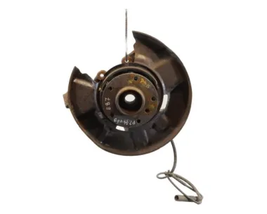 Fusee arriere gauche BMW SERIE 1 E87 PHASE 2 