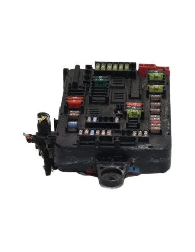 Porte fusible BMW SERIE 1 F21 PHASE 1 Diesel