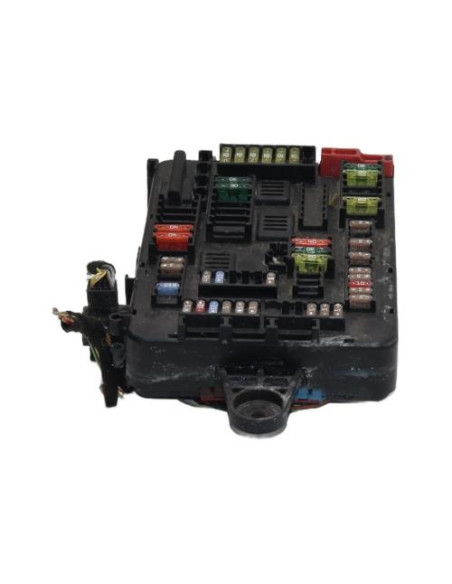Porte fusible BMW SERIE 1 F21 PHASE 1 Diesel