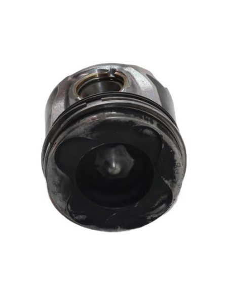 Piston BMW X3 E83 PHASE 1 Diesel