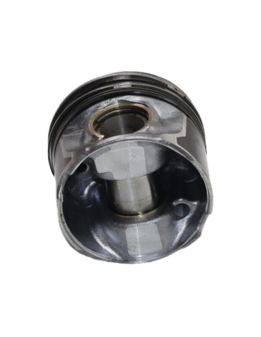 Piston BMW X3 E83 PHASE 1 Diesel