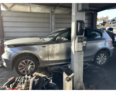 Optique avant principal droit (feux)(phare) BMW SERIE 1 E81 Diesel