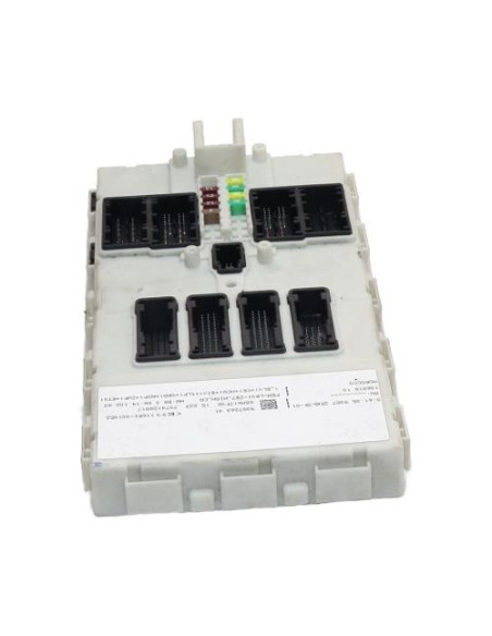 Porte fusible BMW SERIE 1 F21 PHASE 2 Diesel