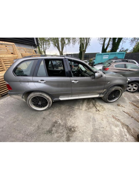 Fusee avant droit BMW X5 E53 Diesel