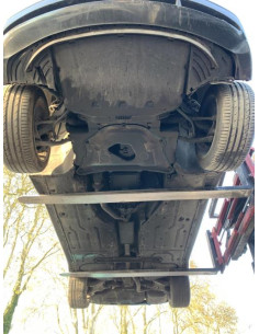 Cache sous moteur BMW SERIE 7 E65 PHASE 1 Diesel