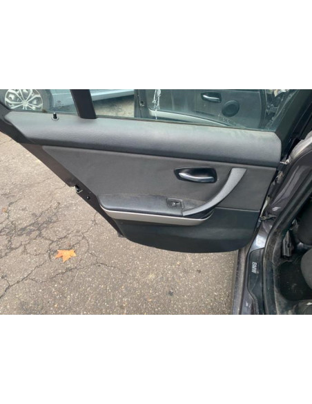 Porte fusible BMW SERIE 3 E90 PHASE 1 Essence