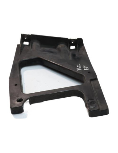 Support de pare chocs arriere BMW SERIE 1 E81 Diesel