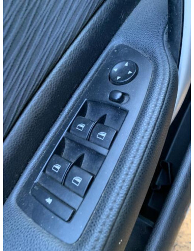 Poignee porte arriere gauche BMW SERIE 1 E87 PHASE 2 Diesel