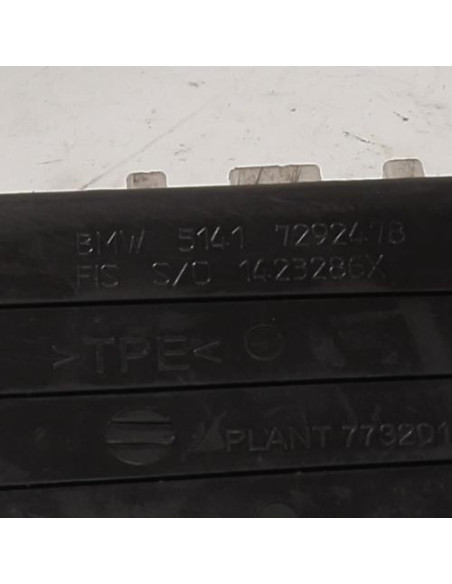 Panneau de porte avant droit BMW X5 F15 