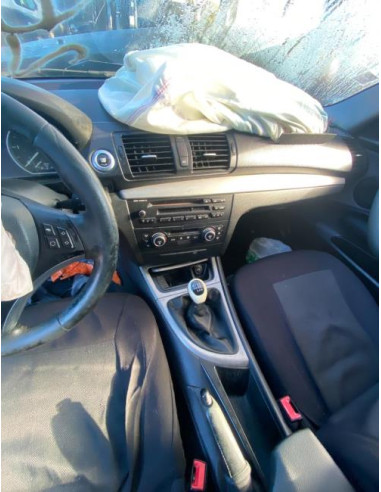 Joint de porte avant droite BMW SERIE 1 E81 Diesel