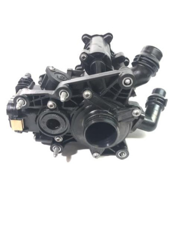 Pompe à eau BMW SERIE 1 F40 