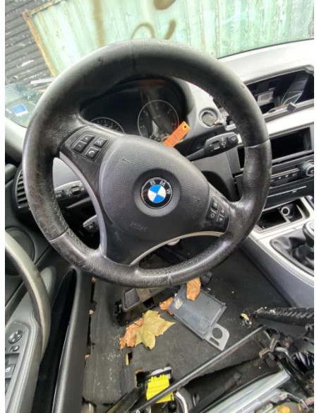 Feu arriere stop central BMW SERIE 1 E87 PHASE 2 Diesel