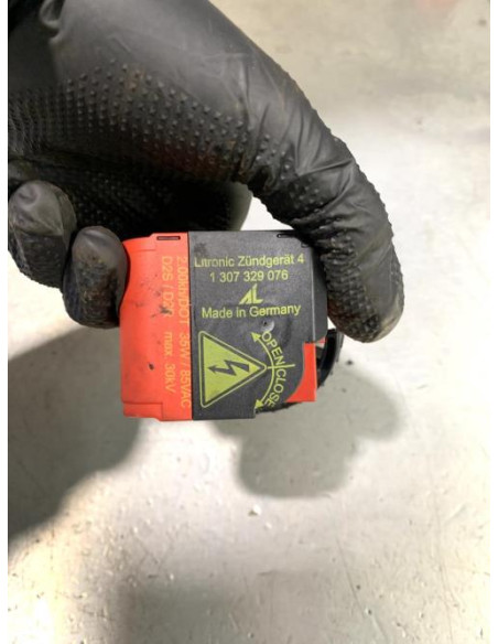 Boitier xenon BMW X3 E83 PHASE 1 Diesel