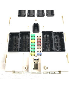 Porte fusible BMW X1 F48 PHASE 1  2