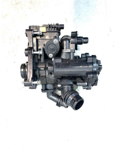 Pompe à eau BMW SERIE 1 F40 Essence