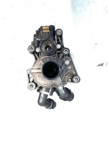 Pompe à eau BMW SERIE 1 F40 Essence