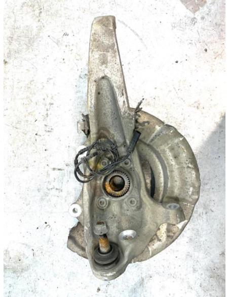 Fusee avant gauche BMW  