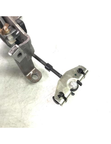 Levier frein à main BMW SERIE 1 E88 CABRIO Essence