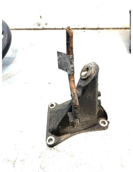 Support moteur droit BMW SERIE 3 E46 COUPE 