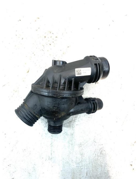 Boitier eau BMW SERIE 1 E88 CABRIO Essence