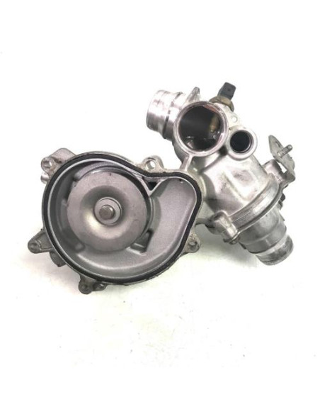 Pompe à eau BMW SERIE 5 E60 PHASE 1 Essence
