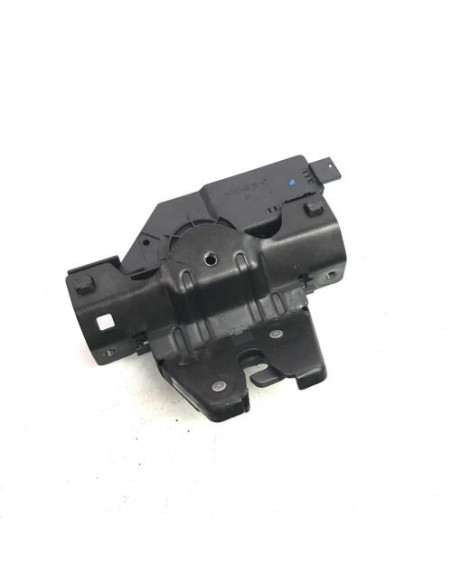Serrure de coffre BMW SERIE 3 E46 COUPE PHASE 1 Essence