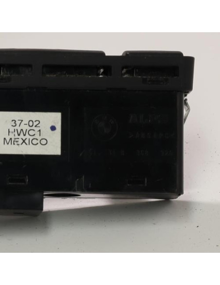 Bouton de warning BMW SERIE 3 E46 COMPACT PHASE 1 Essence