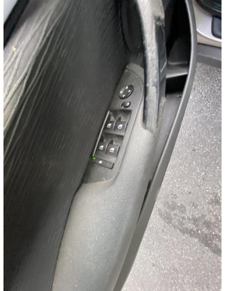 Poignee porte avant droit BMW X1 E84 PHASE 2 Diesel