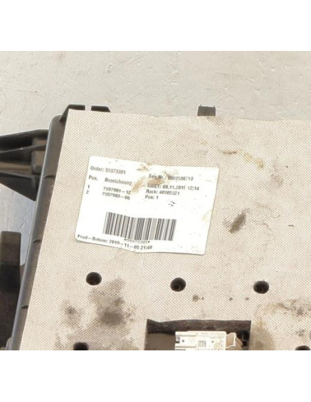 Boite a gants BMW SERIE 1 F40 Essence