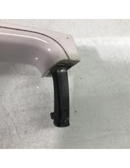 Poignee porte arriere droit BMW SERIE 1 E87 PHASE 2 Diesel