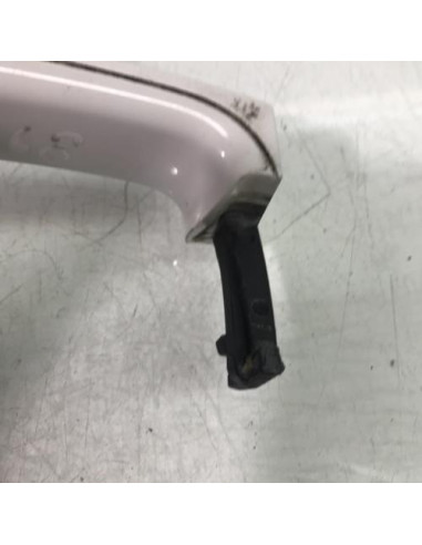 Poignee porte avant gauche BMW SERIE 1 E87 PHASE 2 Diesel