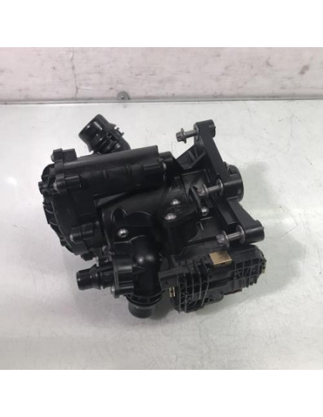 Pompe à eau BMW X1 F48 PHASE 2 Essence