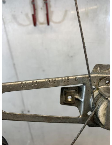 Leve vitre mecanique arriere gauche BMW SERIE 3 E30 