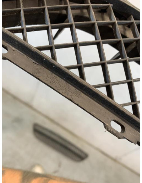 Grille de pare choc BMW SERIE 3 E46 COUPE 