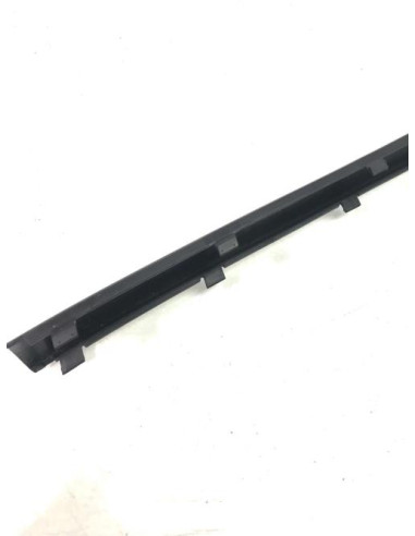 Moulure de pare choc avant BMW SERIE 3 E46 COMPACT PHASE 1 