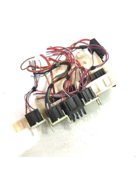 Porte fusible BMW SERIE 5 E39 TOURING PHASE 1 BREAK Diesel