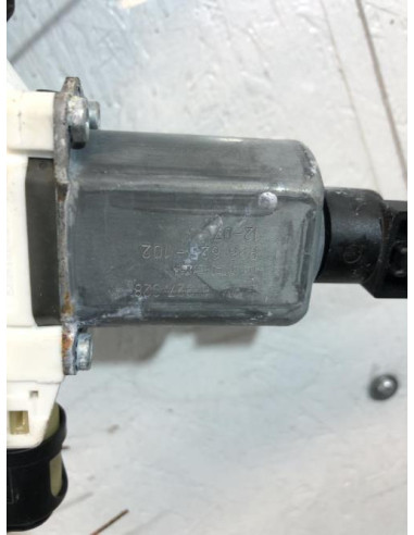 Leve vitre electrique avant droit BMW X1 E84 PHASE 2 Diesel