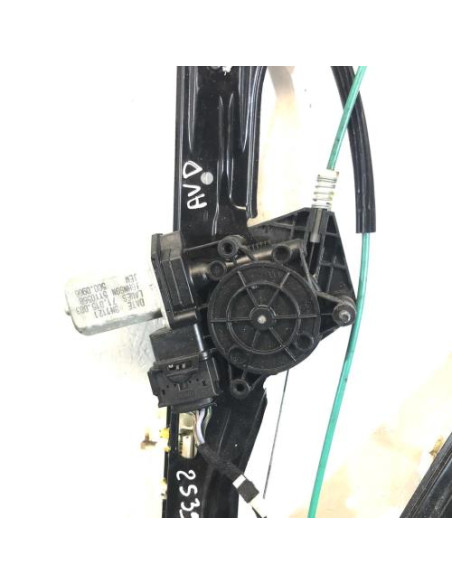 Leve vitre electrique avant droit BMW SERIE 1 F20 PHASE 1 Diesel
