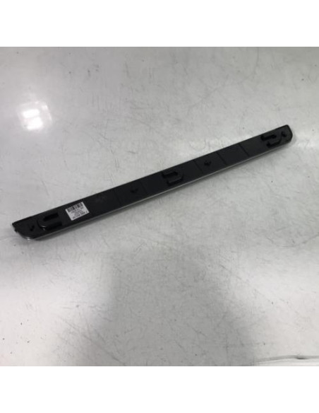 Bas de caisse droit MINI MINI 3 F60 COUNTRYMAN PHASE 1 BREAK 