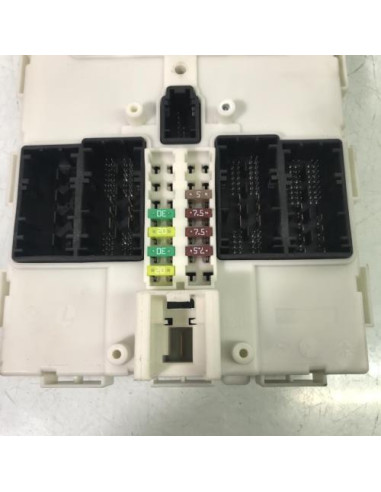 Porte fusible BMW SERIE 3 F31 TOURING PHASE 2 BREAK Diesel