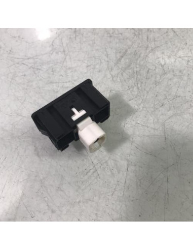 Prise port USB BMW SERIE 3 F31 TOURING PHASE 2 BREAK Diesel
