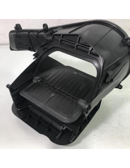 Boite a air BMW SERIE 1 F40 