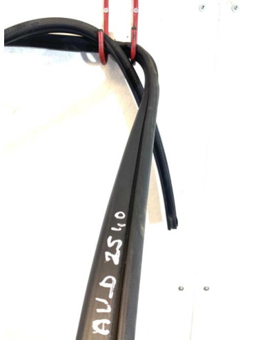 Joint de porte avant droite BMW SERIE 1 E88 CABRIO Essence