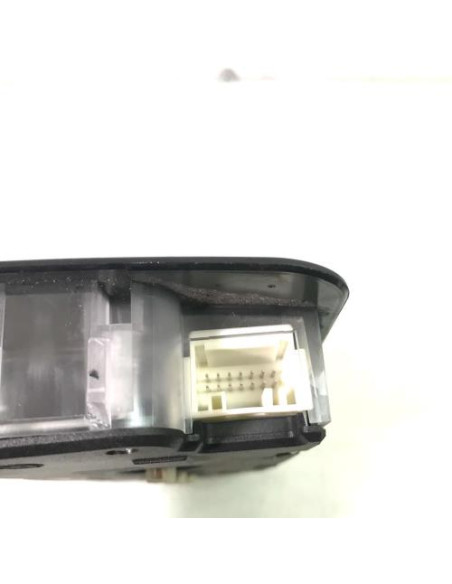 Eclairage de plafonnier BMW SERIE 1 E88 CABRIO Essence