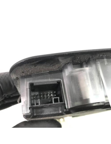 Eclairage de plafonnier BMW SERIE 1 E88 CABRIO Essence