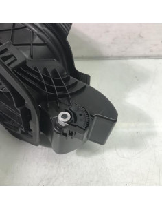 Trappe d'essence BMW IX I20  2