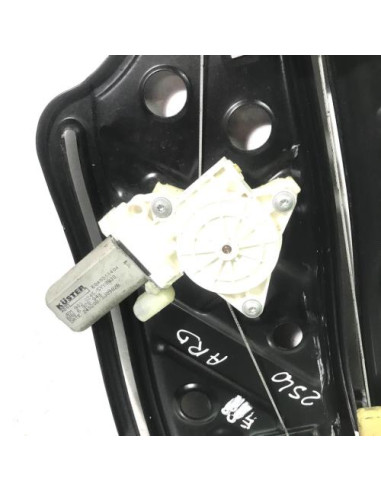 Leve vitre electrique arriere droit BMW SERIE 1 E88 CABRIO Essence